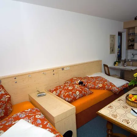 דירה Separate Im Haus Carmen *